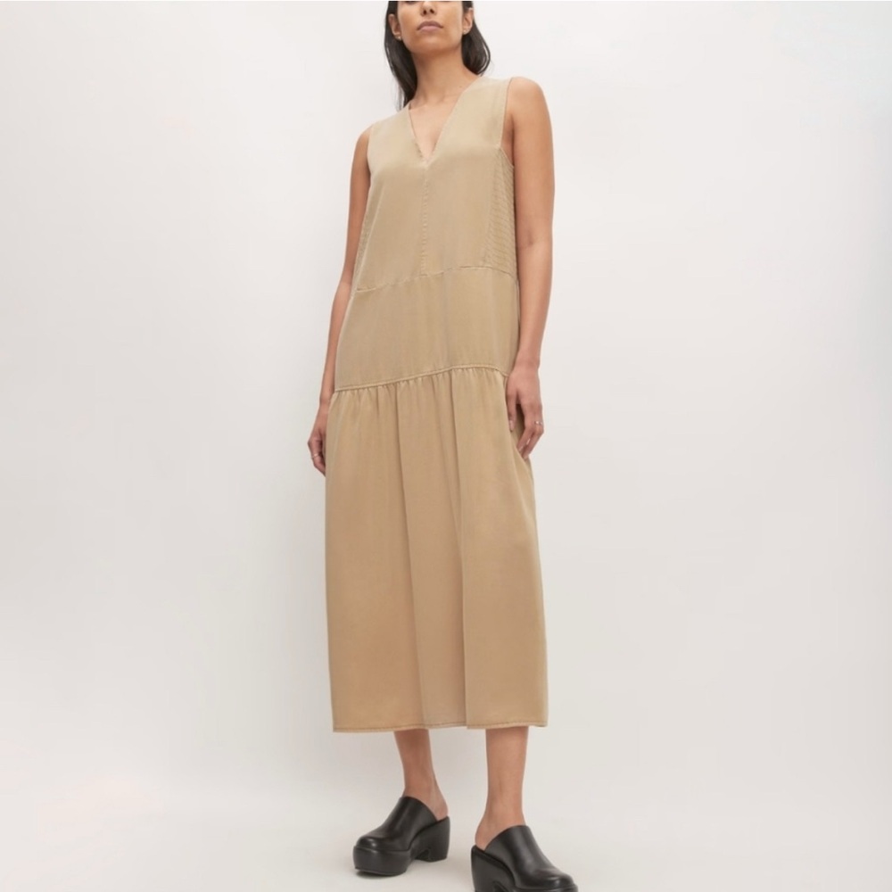 Everlane The TENCEL™ V-Neck Dress